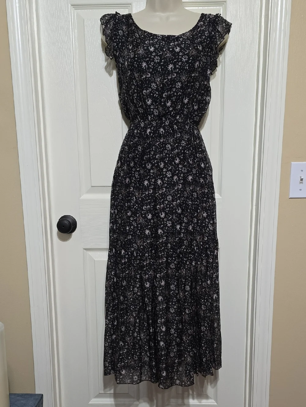 Floral Black Maxi Dress with Ruffle Cap Sleeves - Picture 1 of 16